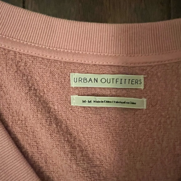 Urban Outfitters pink button up cardigan - Picture 2 of 3